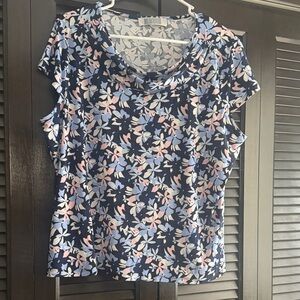 Kasper Floral Blouse in Navy and Light Pink